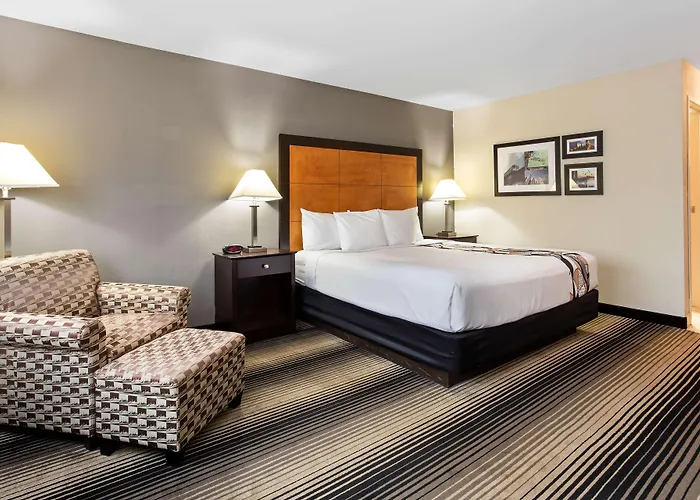 Hotel La Quinta & - Shore