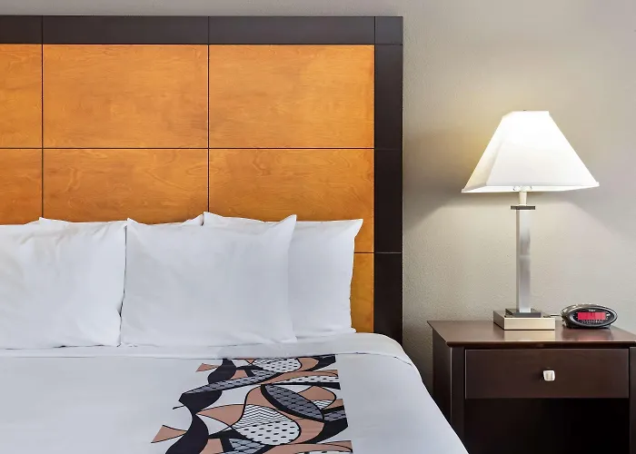 Hotel La Quinta & - Shore