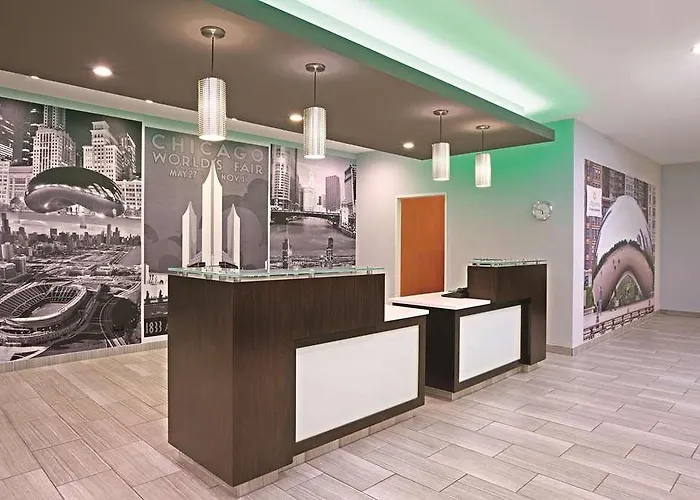 La Quinta & - Shore Hotel